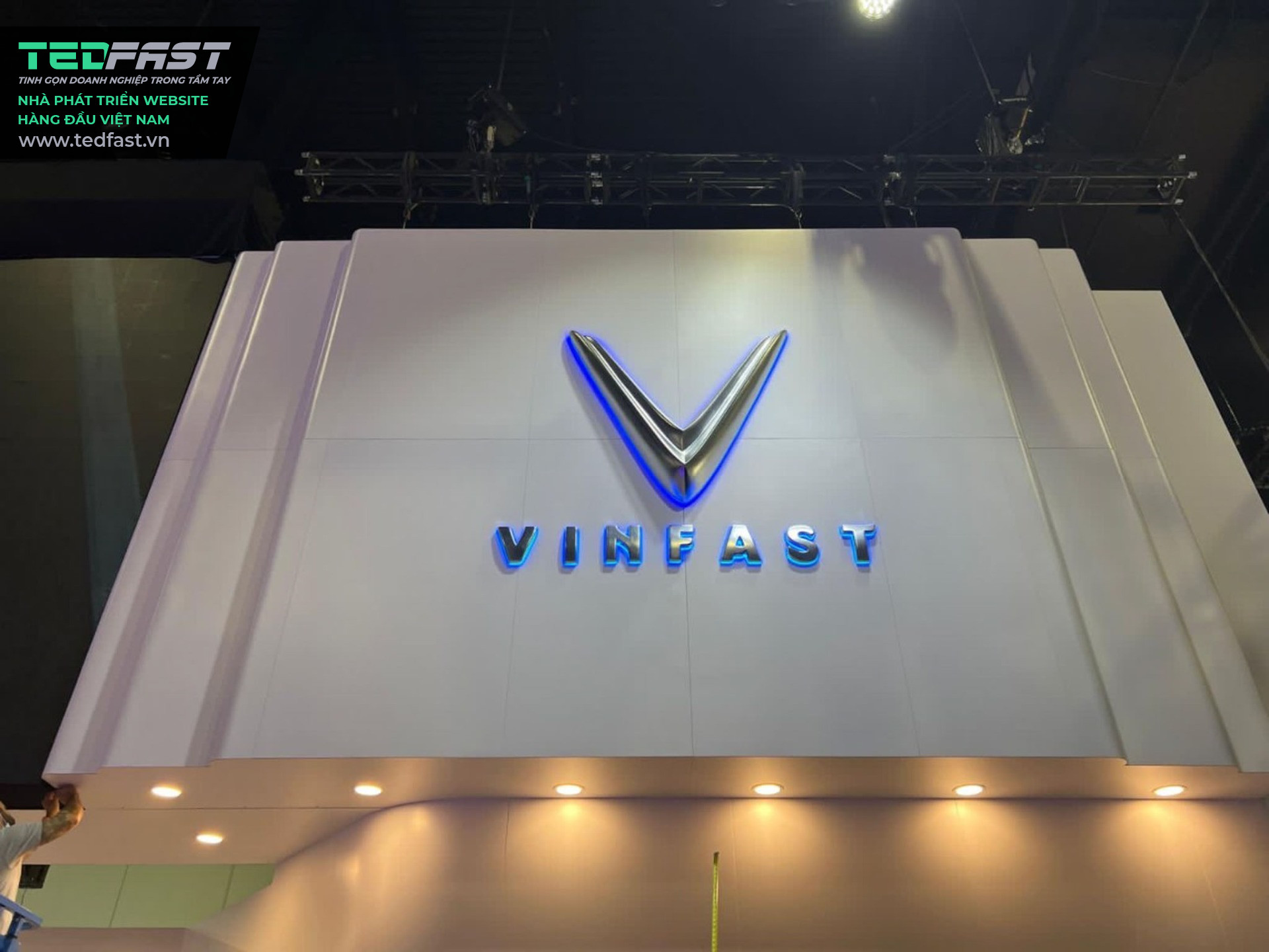 Bài viết giới thiệu dòng sản phẩm Làm bảng hiệu chuỗi đại lý xe điện Vinfast toàn quốc tham khảo dành cho công ty Kiến trúc, xây dựng, nội & ngoại thất Truyền thông, marketing - CÔNG TY TNHH ĐT SX TM DV SUNSHINE